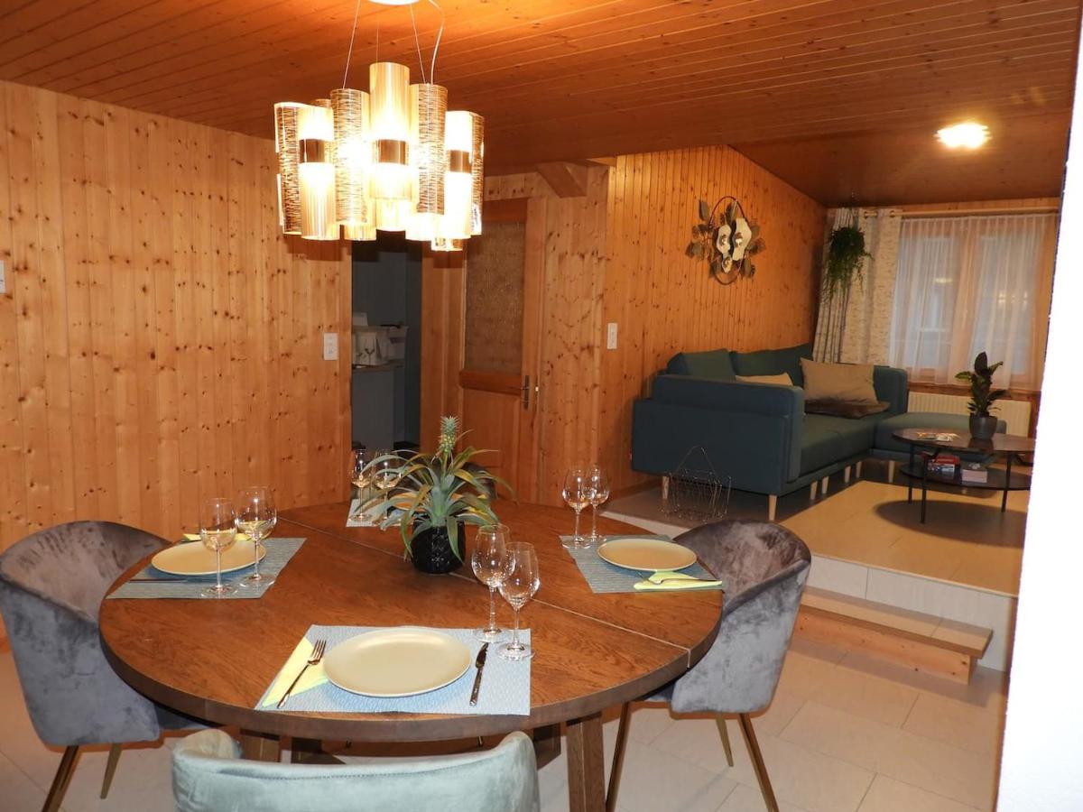 Schoene Ferienwohnung Mit Seeblick Thun Luaran gambar