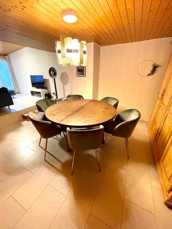 Schoene Ferienwohnung Mit Seeblick Thun Luaran gambar